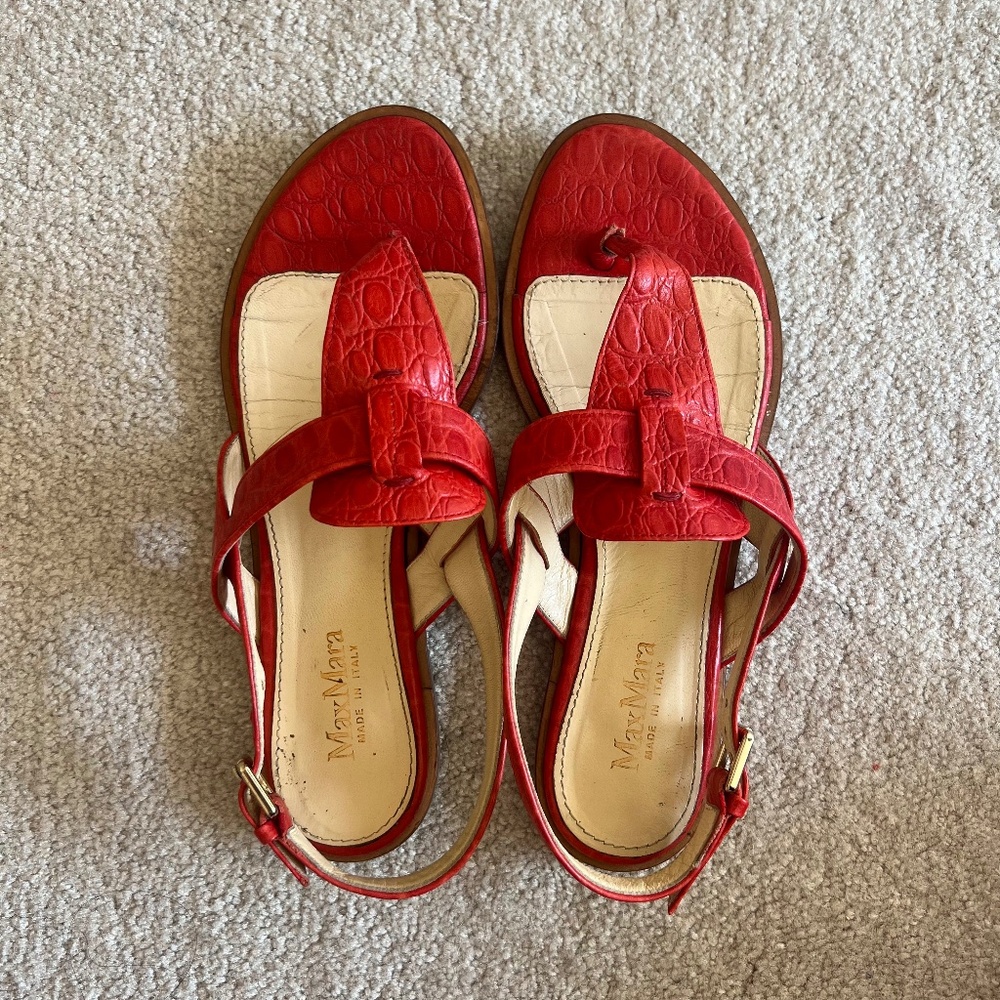 Max Mara Red Croc Thong Sandals Size 39